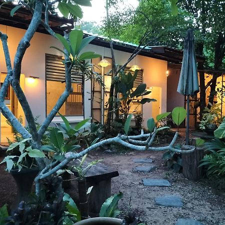 Baan Hotelier Resort Trat Exterior photo