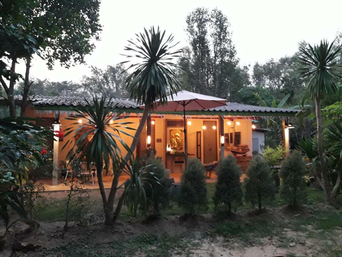 Baan Hotelier Resort Trat Exterior photo